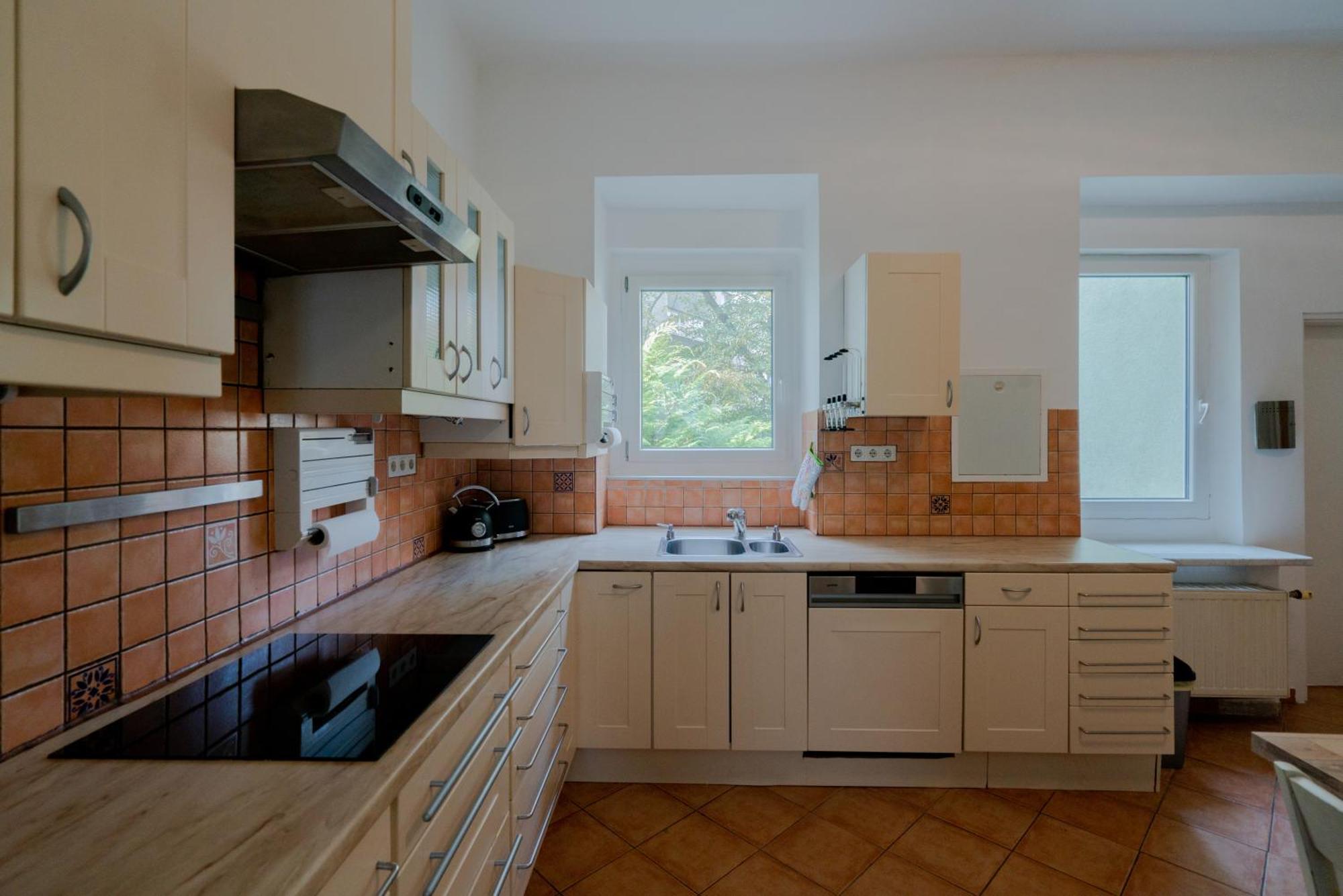 Bessemer - Charming Cottage With Garden Bécs Kültér fotó